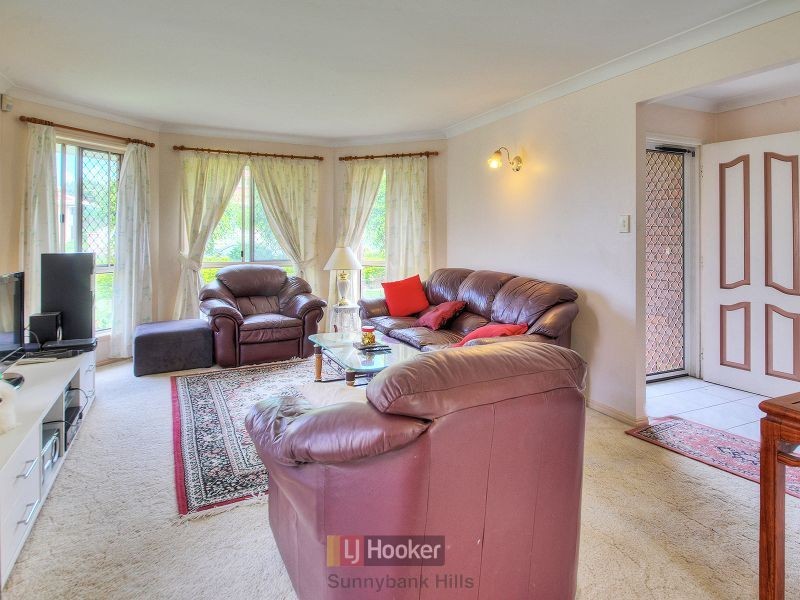 11 Waldorf Place, Runcorn QLD 4113