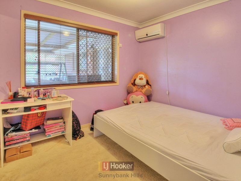 11 Waldorf Place, Runcorn QLD 4113