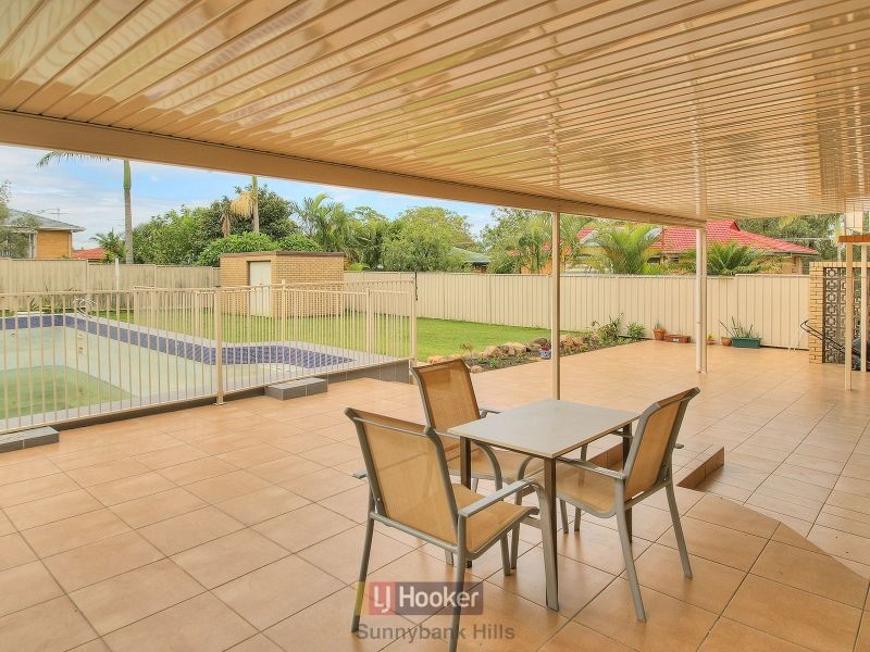 3 Darlington Street, Macgregor QLD 4109