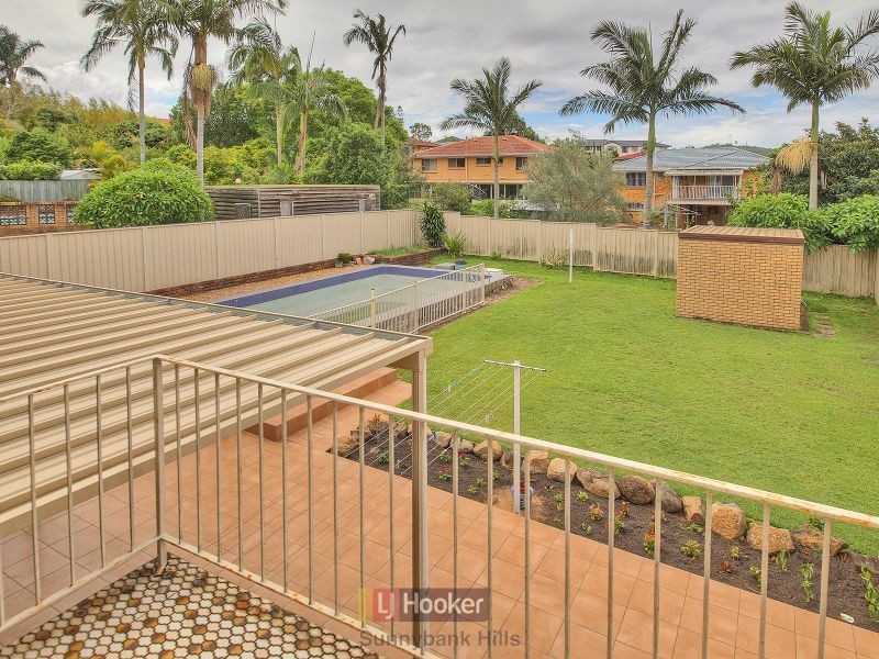 3 Darlington Street, Macgregor QLD 4109