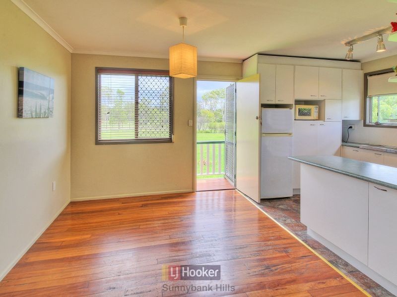 18 Cambus Street, Runcorn QLD 4113