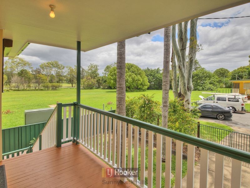 18 Cambus Street, Runcorn QLD 4113