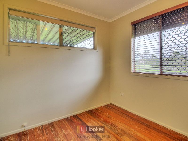 18 Cambus Street, Runcorn QLD 4113