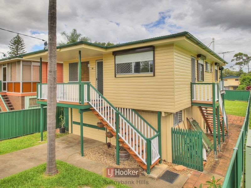 18 Cambus Street, Runcorn QLD 4113