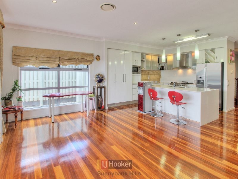 2 Fels Close, Eight Mile Plains QLD 4113