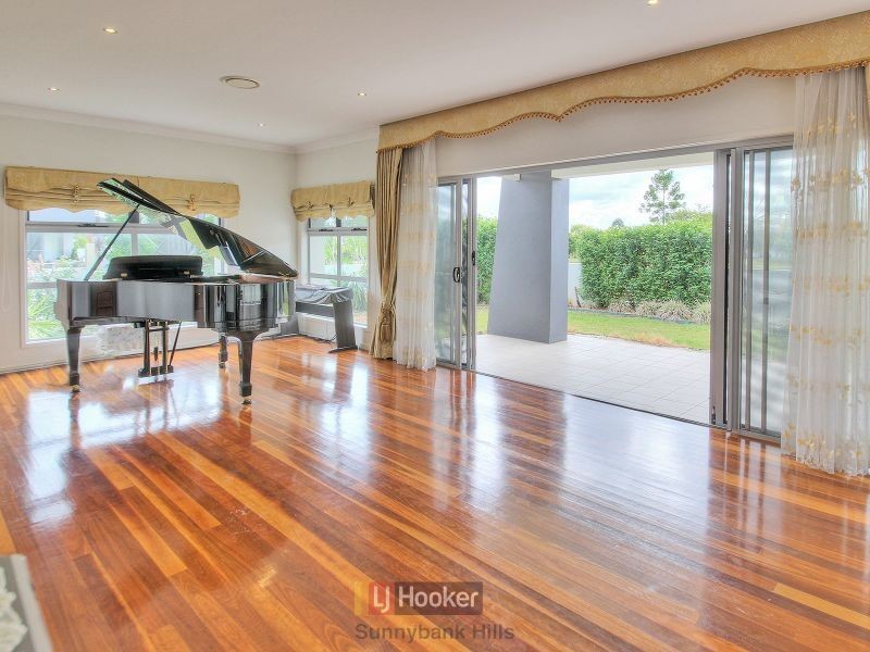 2 Fels Close, Eight Mile Plains QLD 4113