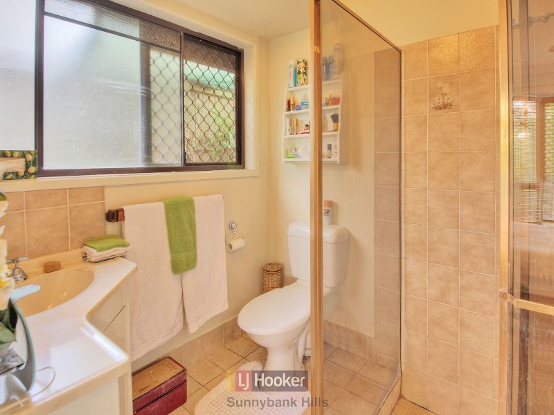 3 Coomera Court, Runcorn QLD 4113