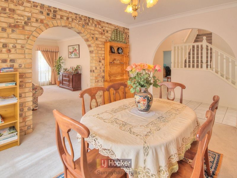 37 Poinciana Crescent, Stretton QLD 4116