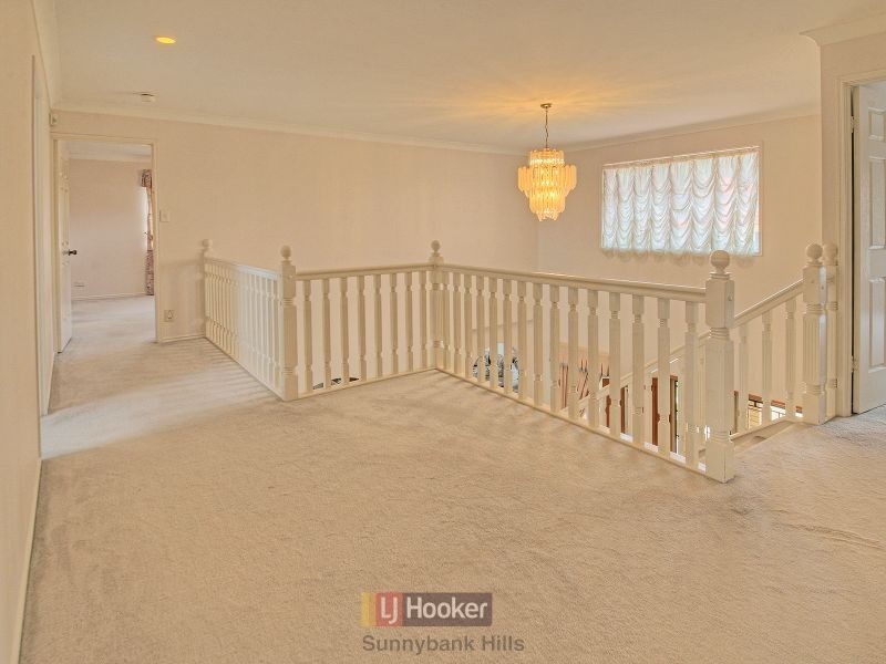 37 Poinciana Crescent, Stretton QLD 4116