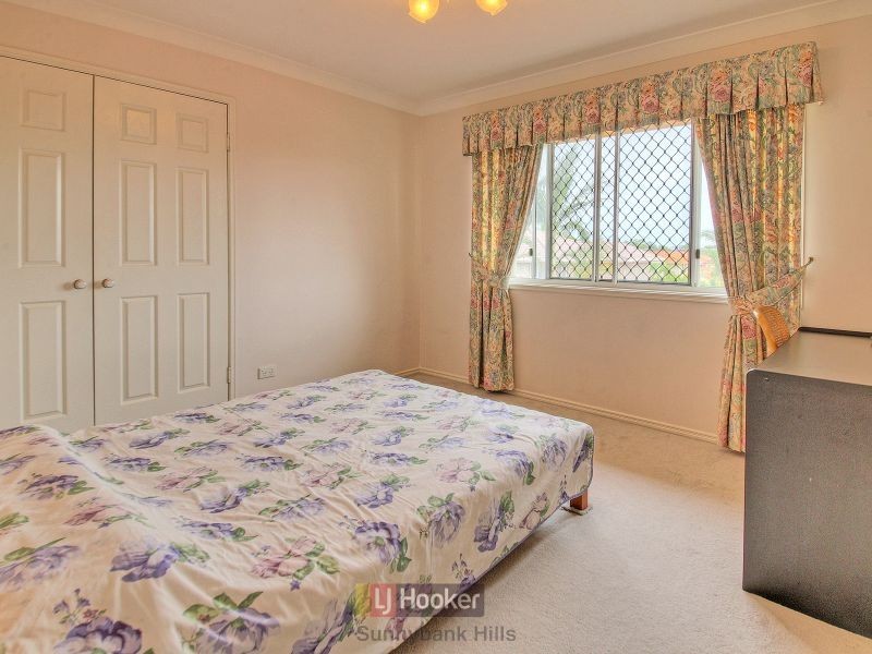 37 Poinciana Crescent, Stretton QLD 4116