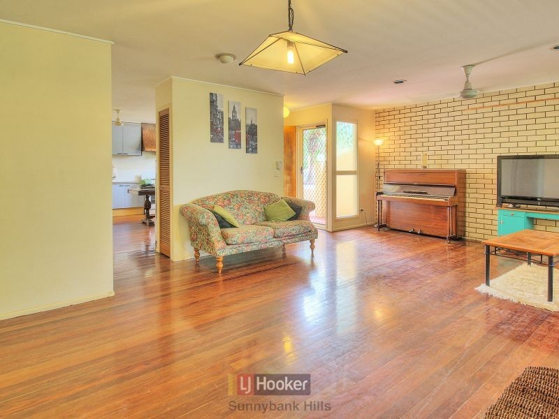 93 Valhalla Street, Sunnybank QLD 4109