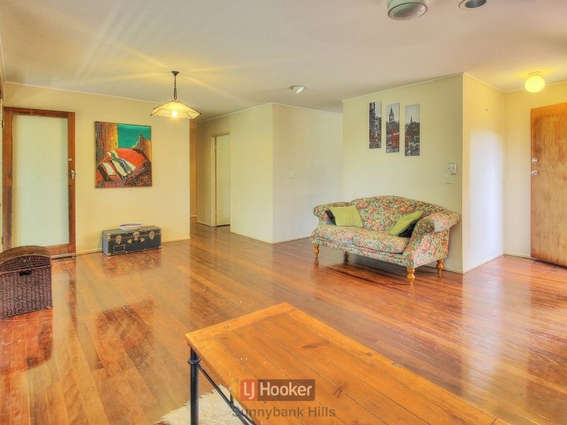 93 Valhalla Street, Sunnybank QLD 4109