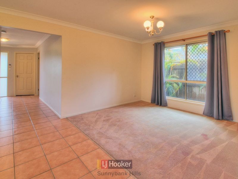 26 Macknish Crescent, Coopers Plains QLD 4108