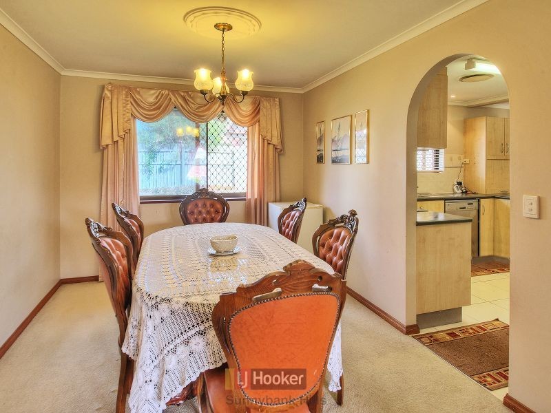 4 Pineneedle Place, Sunnybank Hills QLD 4109