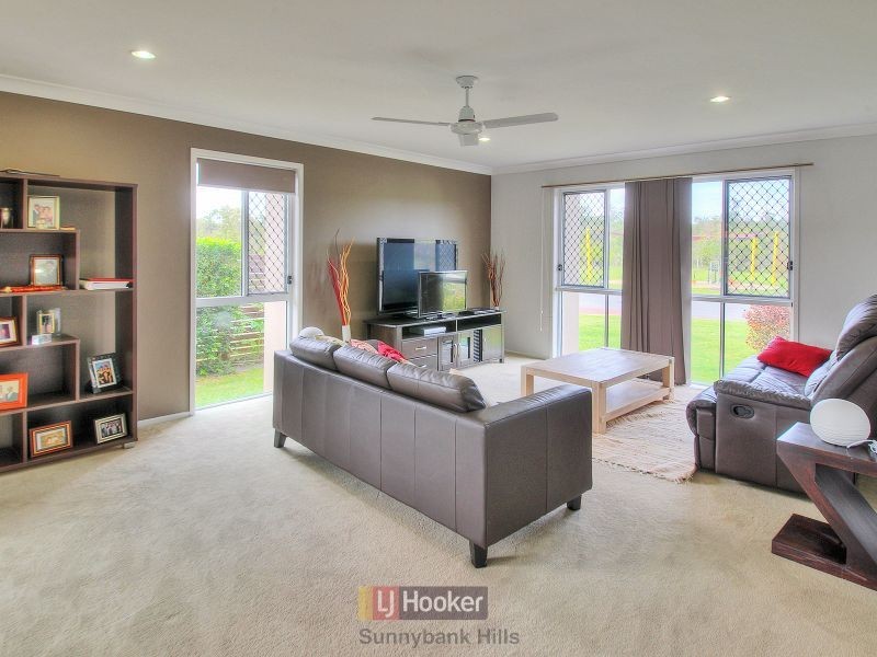 9 Aquatic Street, Berrinba QLD 4117