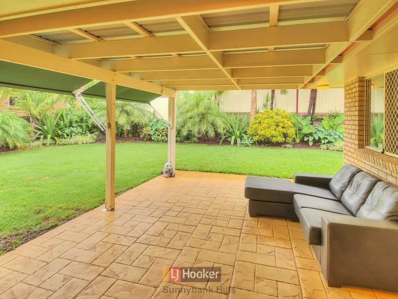 27 Hailey Place, Calamvale QLD 4116