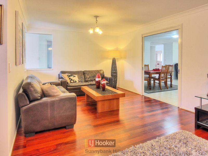 27 Hailey Place, Calamvale QLD 4116