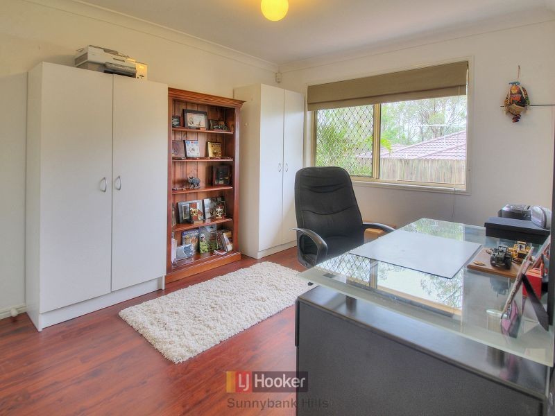 27 Hailey Place, Calamvale QLD 4116