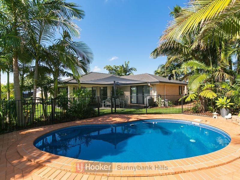 12 Finke Close, Parkinson QLD 4115