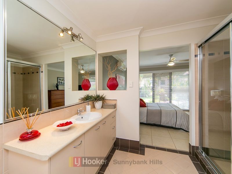 12 Finke Close, Parkinson QLD 4115