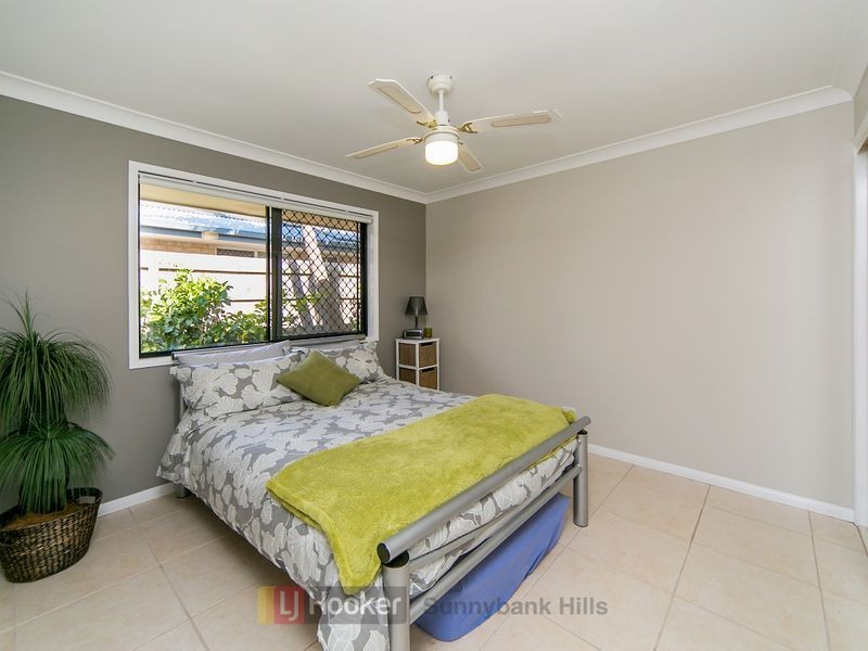 12 Finke Close, Parkinson QLD 4115