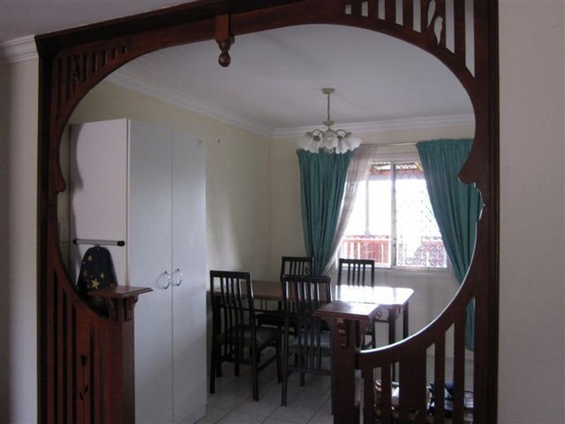 248 Mt Gravatt-Capalaba Road, Wishart QLD 4122