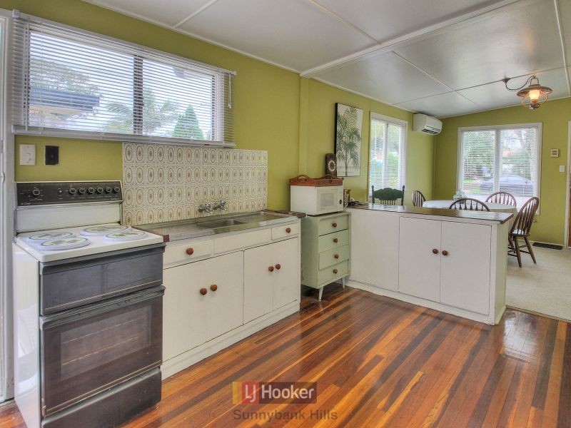 4 Cambus Street, Runcorn QLD 4113