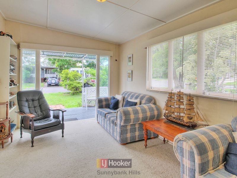 4 Cambus Street, Runcorn QLD 4113