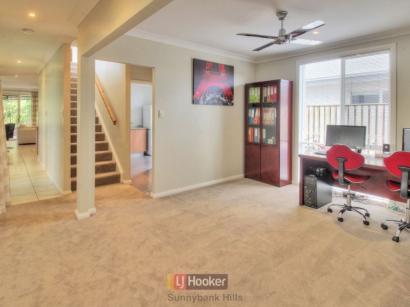 2 Nalbaugh Lane, Parkinson QLD 4115