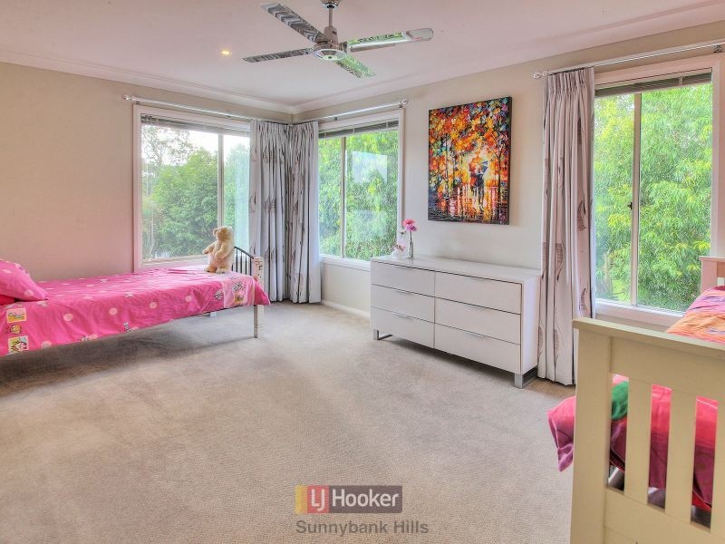 2 Nalbaugh Lane, Parkinson QLD 4115