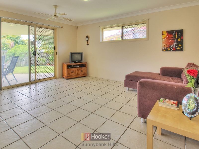 274 Gowan Road, Sunnybank Hills QLD 4109