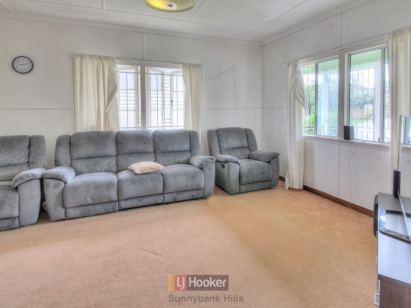 29 Cambridge Street, Carina Heights QLD 4152