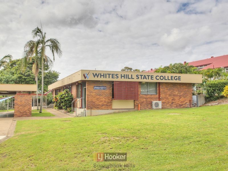 29 Cambridge Street, Carina Heights QLD 4152