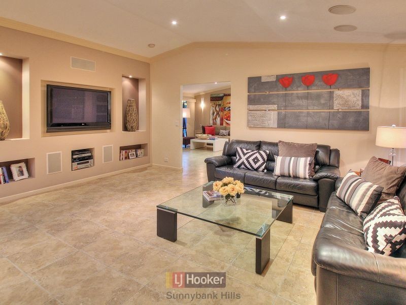 11 Gedas Street, Calamvale QLD 4116