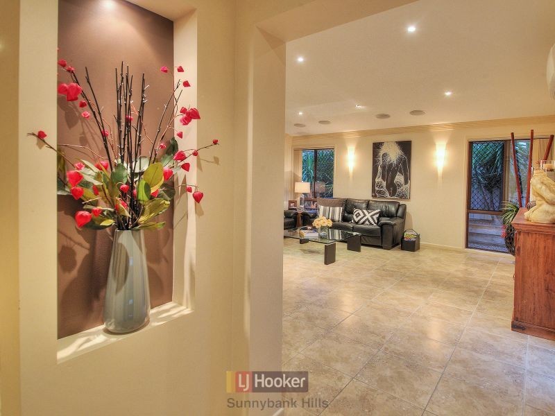 11 Gedas Street, Calamvale QLD 4116