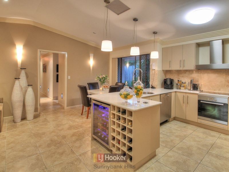 11 Gedas Street, Calamvale QLD 4116