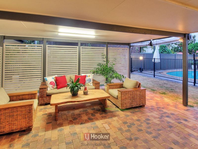 11 Gedas Street, Calamvale QLD 4116