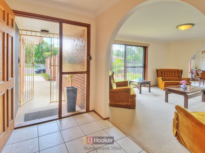 38 Hellawell Road, Sunnybank Hills QLD 4109