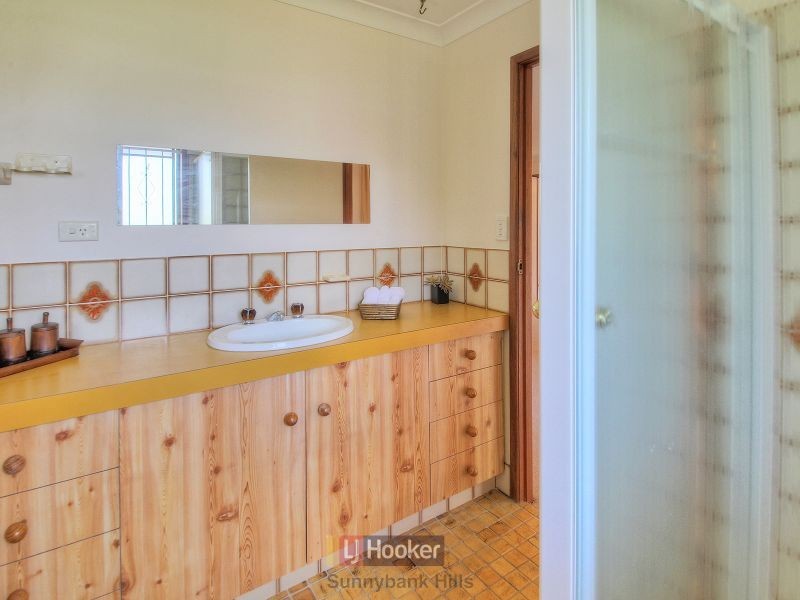 38 Hellawell Road, Sunnybank Hills QLD 4109