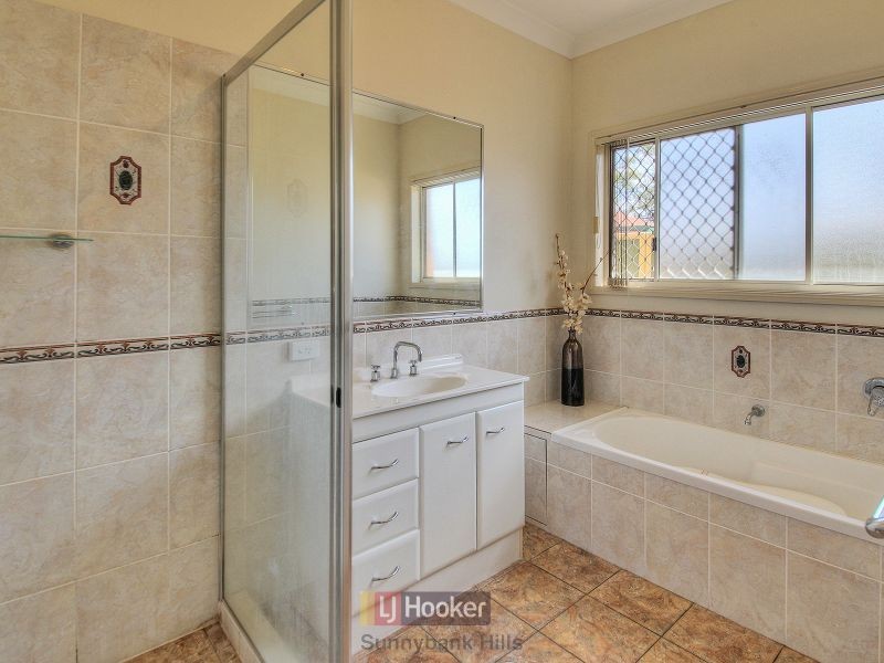 34 Ditton Road, Sunnybank Hills QLD 4109