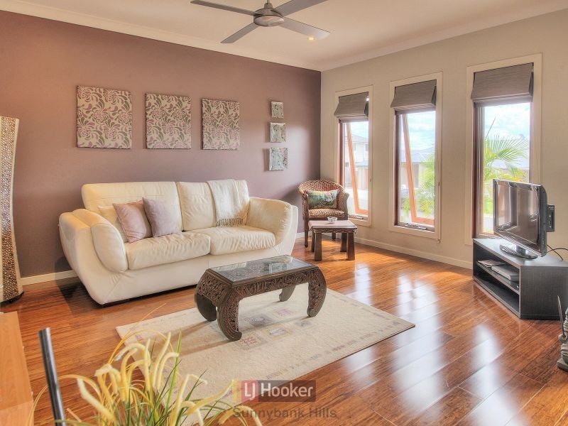 17 Larapinta Circuit, Parkinson QLD 4115