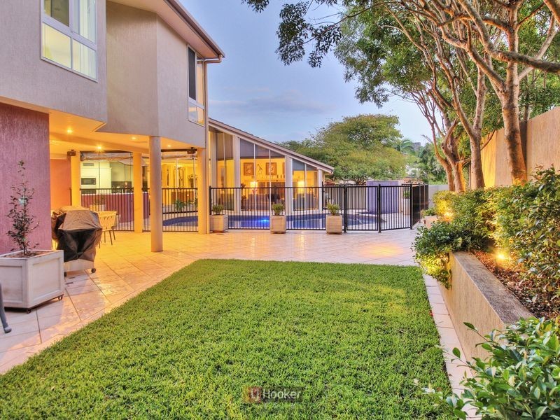 2 Wills Place, Macgregor QLD 4109