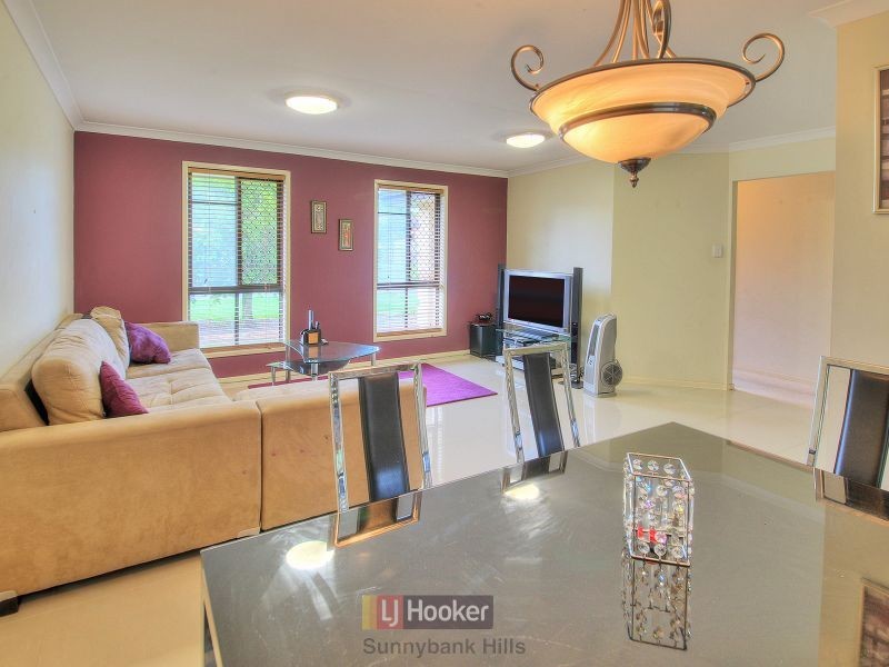 92 Mitchell Street, Acacia Ridge QLD 4110