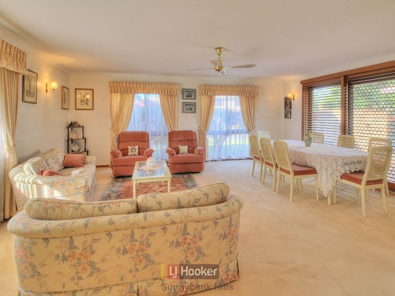 11 Lynelle Street, Sunnybank Hills QLD 4109