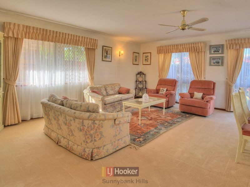11 Lynelle Street, Sunnybank Hills QLD 4109