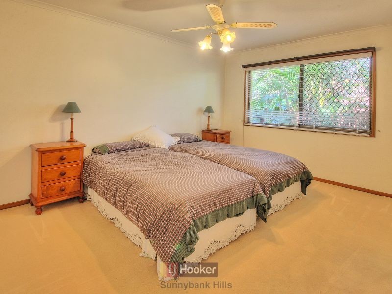 11 Lynelle Street, Sunnybank Hills QLD 4109
