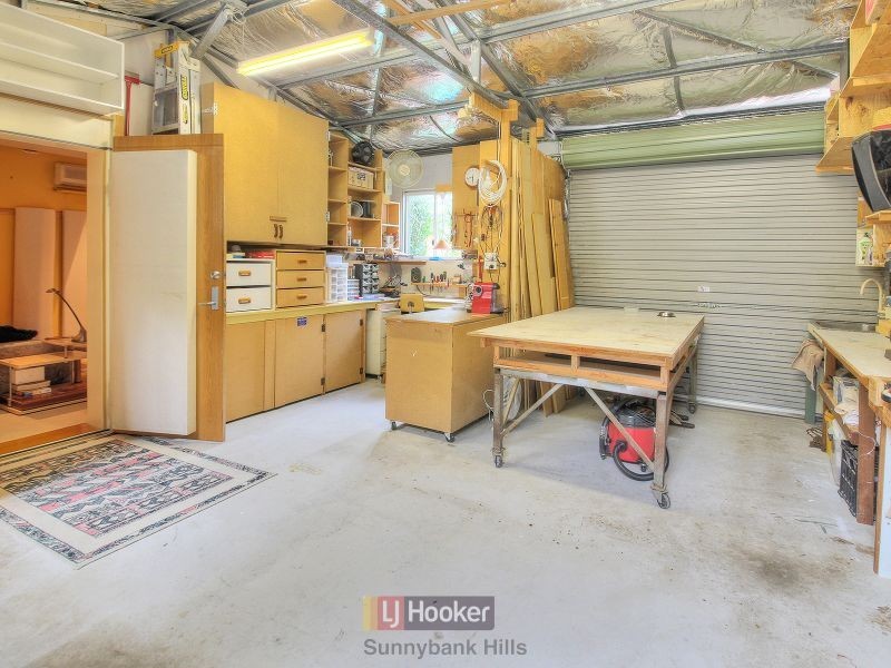 10 Cottonwood Crescent, Calamvale QLD 4116