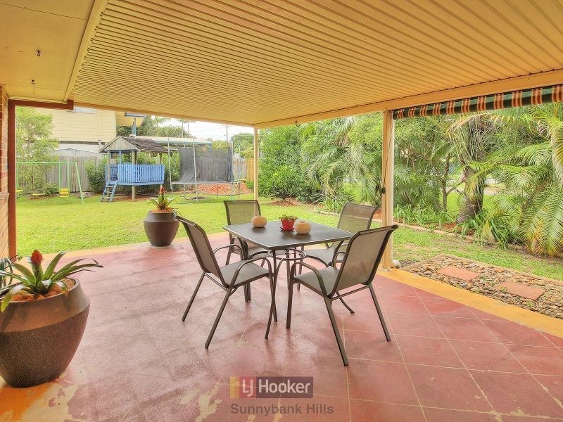 17 Stirling Street, Sunnybank Hills QLD 4109