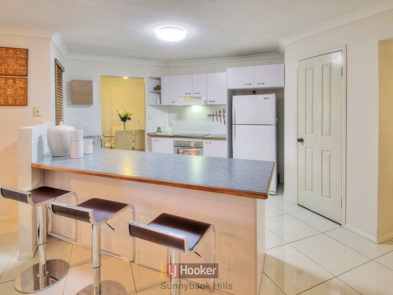 17 Stirling Street, Sunnybank Hills QLD 4109