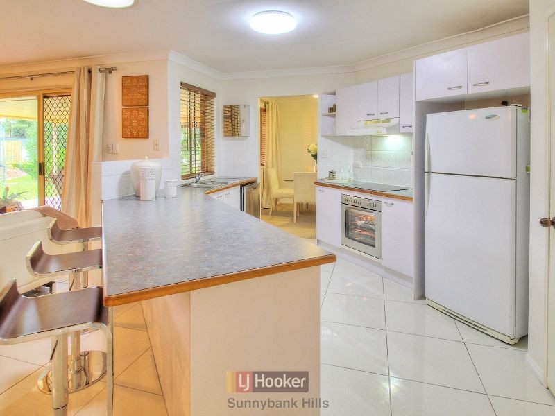 17 Stirling Street, Sunnybank Hills QLD 4109